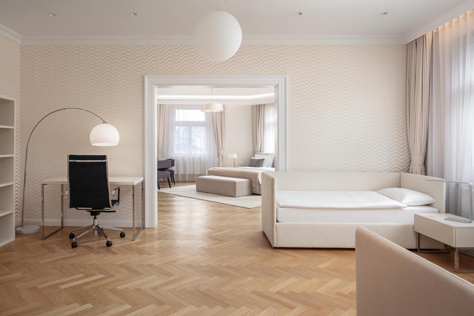Revolucni Apartments Old Town Praga Exterior foto